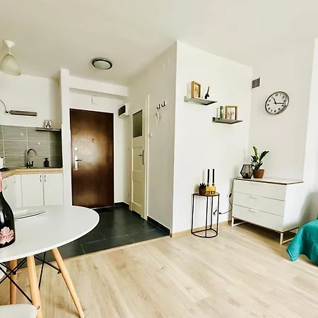 Cosy Muranow Apartment